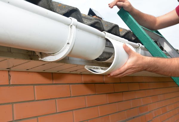 Gutter Seam Repair in Dawsonville